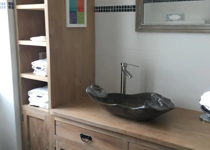 Jacques Brel 5 Etoiles Les Arques