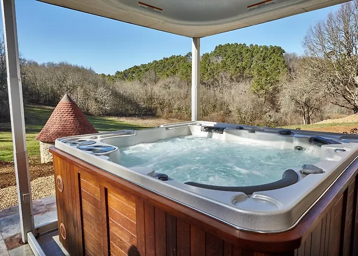 Jacques Brel 5 Etoiles Nyaraló