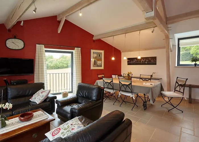 Jacques Brel 5 Etoiles Nyaraló *